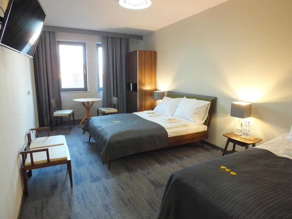 Hotel Eco Łowicz Eksteriør billede